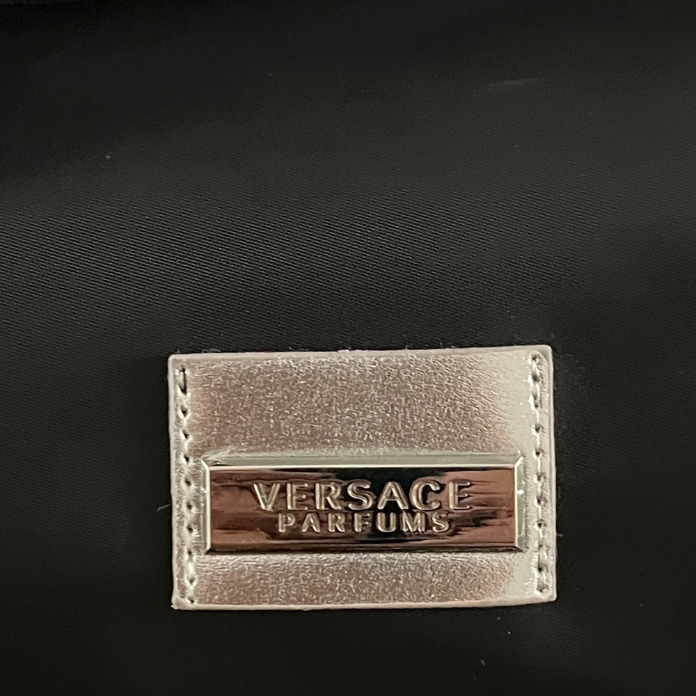 Versace holdall bag - Picture 3 of 16